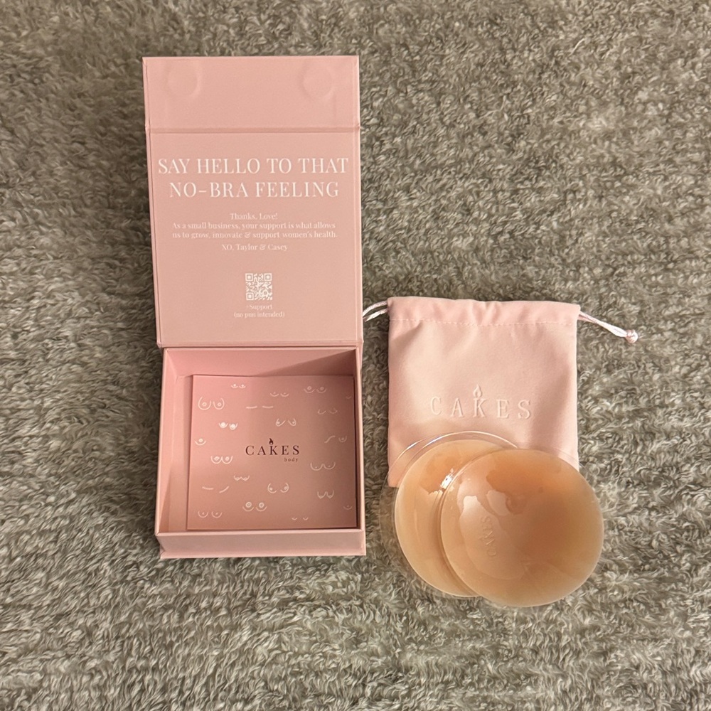 Cakes Nude Nipple Covers